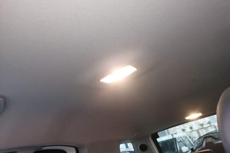 Used Toyota FJ Cruiser 2022 4.0L GX-R Dual Fuel JBL Middle East Headliner