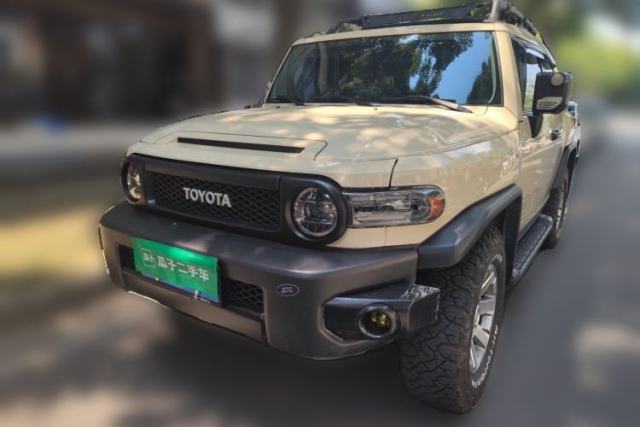 Ojetý Toyota FJ Cruiser 2022 Land Cruiser FJ 4.0L Automatic Gasoline 5-Seater (Parallel Import)