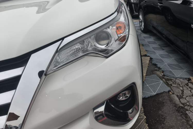 Used Toyota Fortuner 2016 2.7L Middle East Version Left Front Headlight