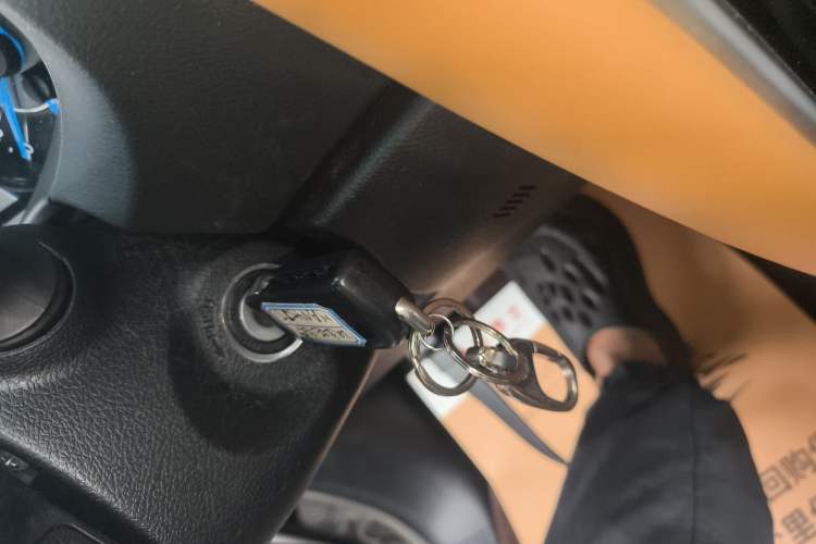 Used Toyota Fortuner 2016 2.7L Middle East Version Vehicle Key