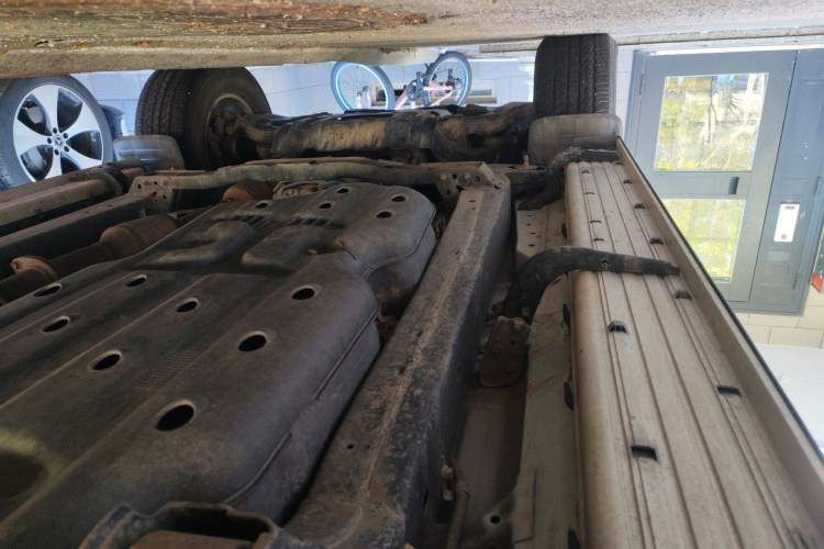 Used Toyota Fortuner  Chassis Rear Left