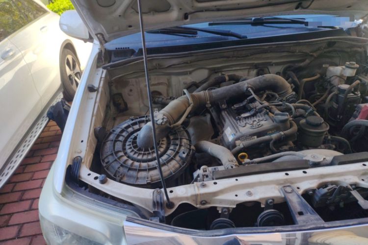 Used Toyota Fortuner  Engine Bay Right