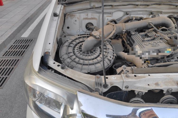 Used Toyota Fortuner  Engine Bay Right