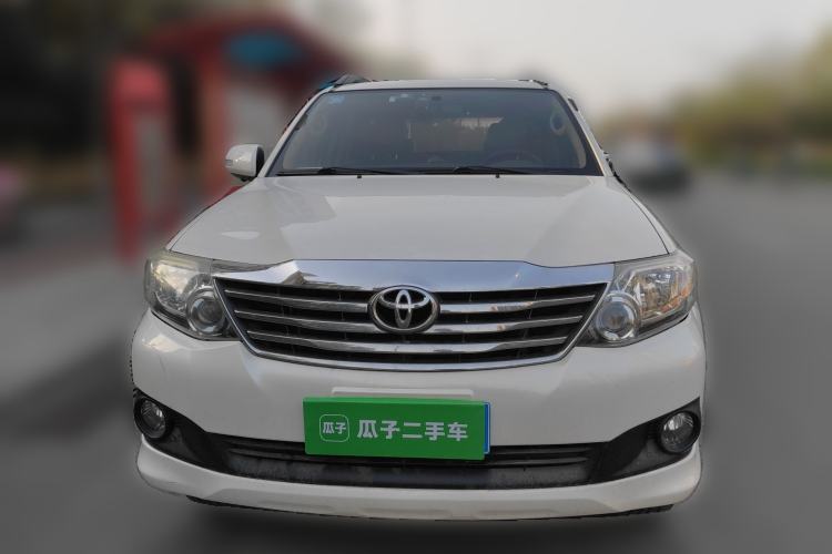 Used Toyota Fortuner  Front