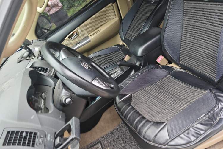 Used Toyota Fortuner  Left Front Seat