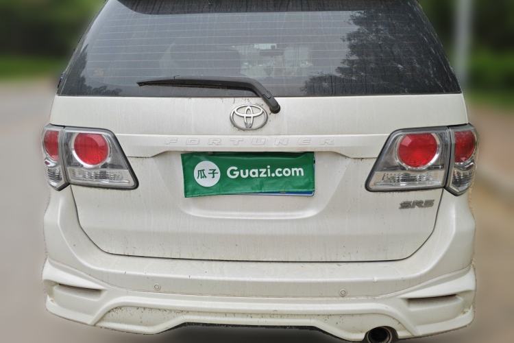 Used Toyota Fortuner  Rear
