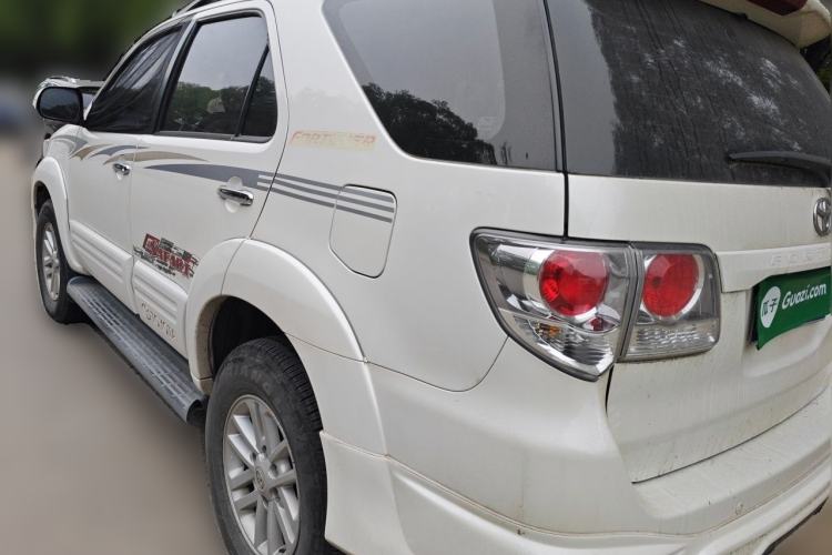 Used Toyota Fortuner  Rear Left 45 Deg