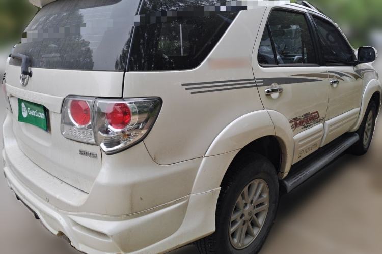Used Toyota Fortuner  Rear Right 45 Deg
