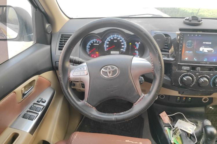 Used Toyota Fortuner  Steering Wheel
