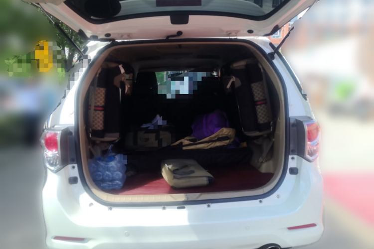 Used Toyota Fortuner  Trunk