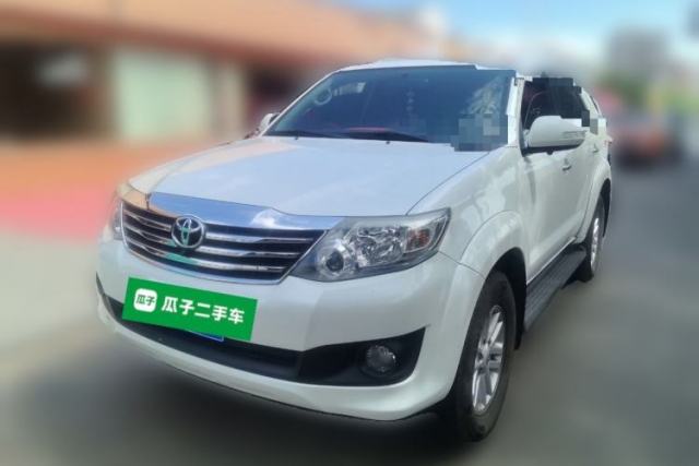 Ojetý Toyota Fortuner Runner 2.7 Automatic 7-Seater (Parallel Import)