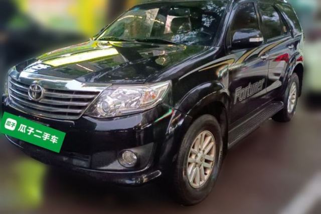 Ojetý Toyota Fortuner 2015 2.7L Standard Edition