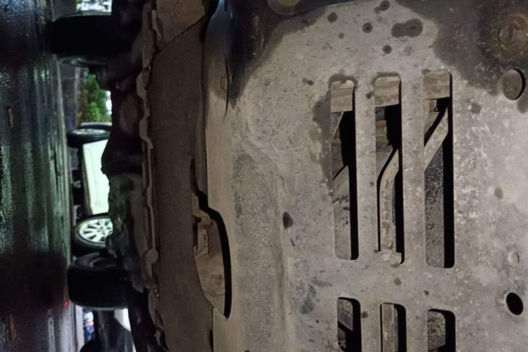 Used Toyota Fortuner 2015 2.7L Standard Edition Chassis Front