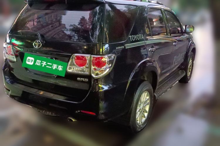 Used Toyota Fortuner 2015 2.7L Standard Edition Rear Right 45 Deg