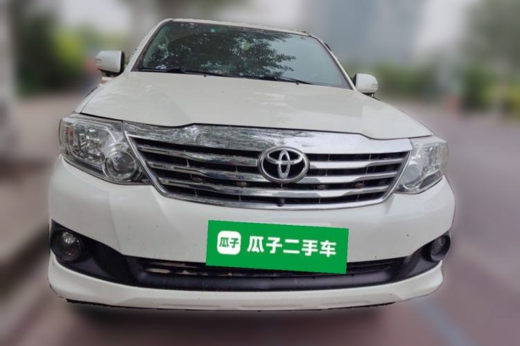 Used Toyota Fortuner 2015 2.7L Standard Edition Front