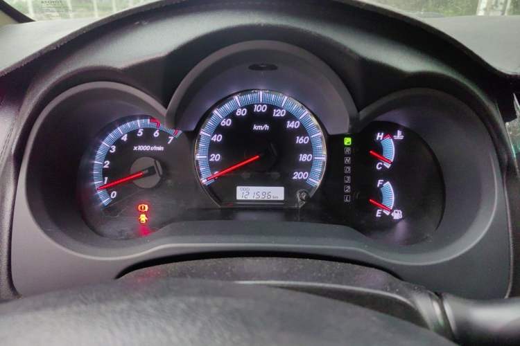 Used Toyota Fortuner 2015 2.7L Standard Edition Instrument Cluster