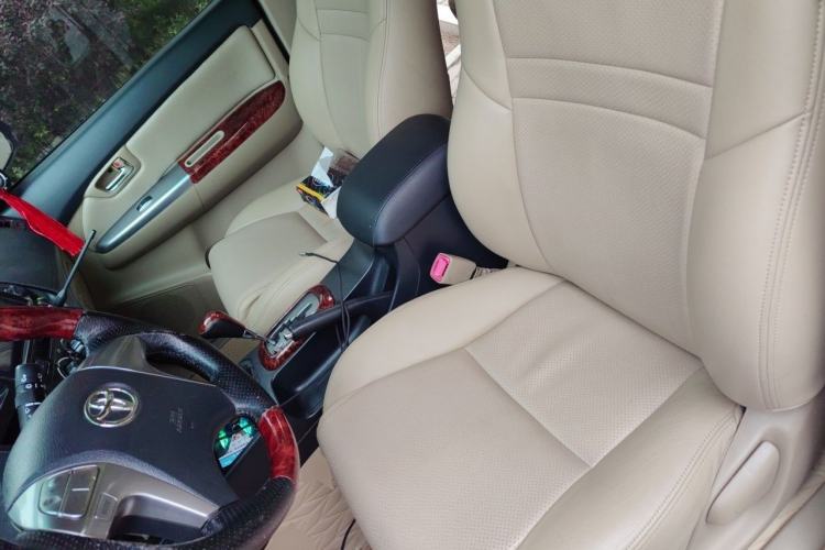 Used Toyota Fortuner 2015 2.7L Standard Edition Left Front Seat