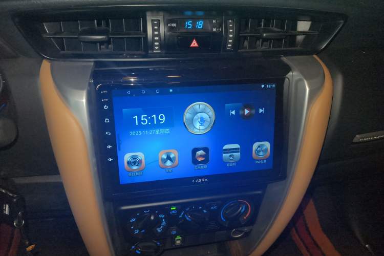 Used Toyota Fortuner 2016 2.7L Middle East Version Audio And AC Panel