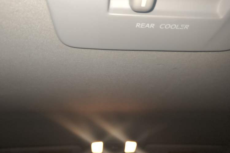 Used Toyota Fortuner 2016 2.7L Middle East Version Headliner