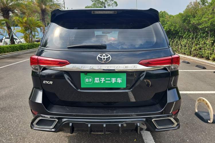 Used Toyota Fortuner 2016 2.7L Middle East Version Rear