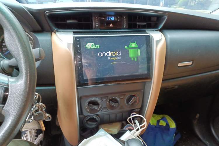 Used Toyota Fortuner 2016 2.7L Middle East Version Audio And AC Panel
