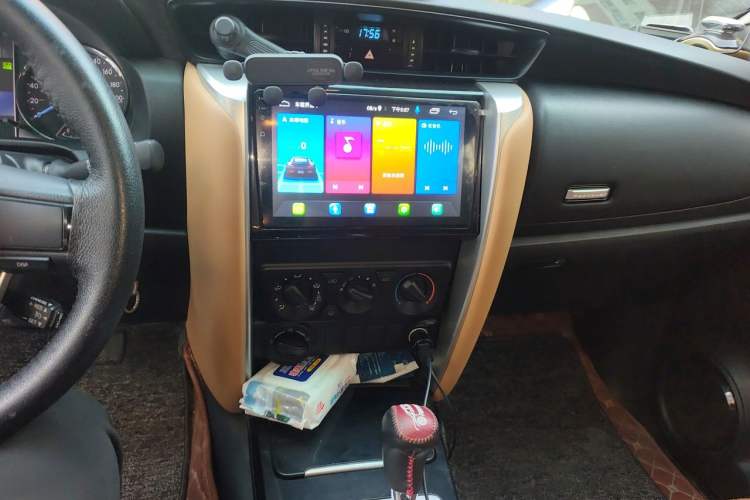 Used Toyota Fortuner  Audio And AC Panel