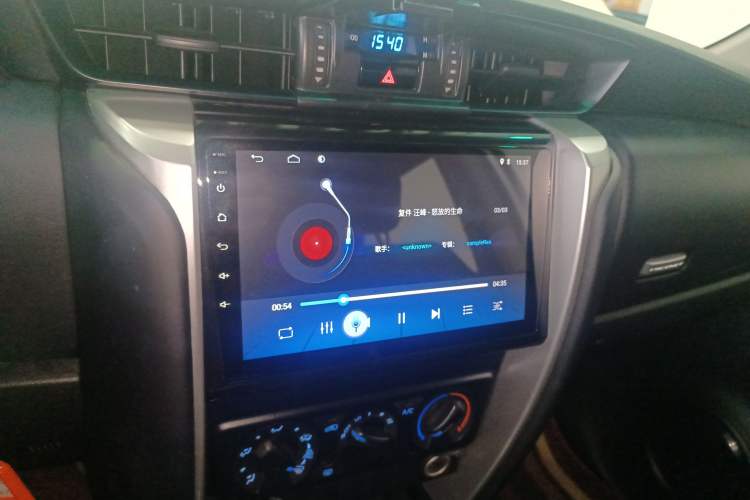 Used Toyota Fortuner 2016 2.7L Middle East Version Audio And AC Panel