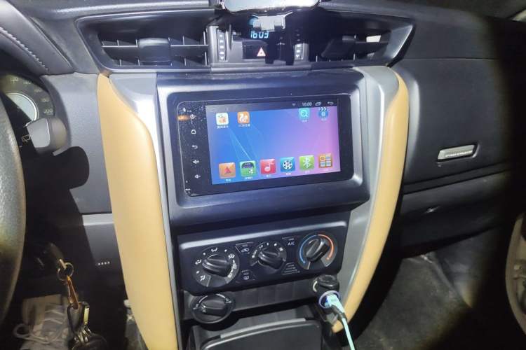 Used Toyota Fortuner 2016 2.7L Middle East Version Audio And AC Panel