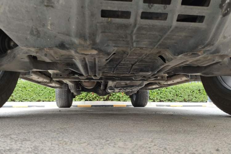 Used Toyota Fortuner 2016 2.7L Middle East Version Chassis Front