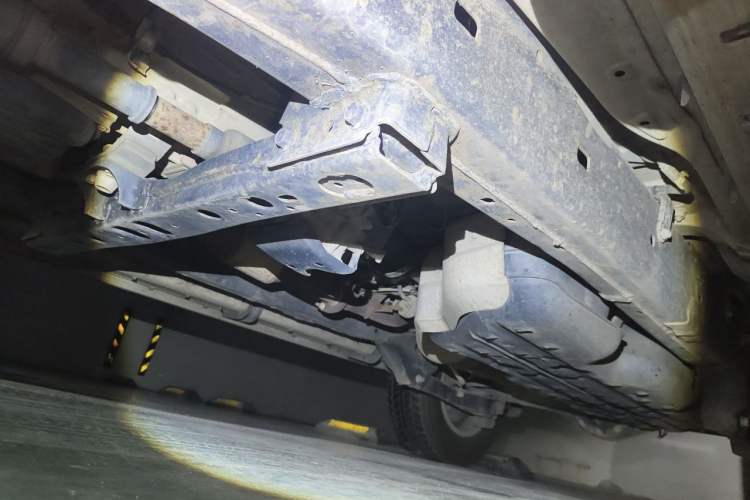 Used Toyota Fortuner 2016 2.7L Middle East Version Chassis Front Left