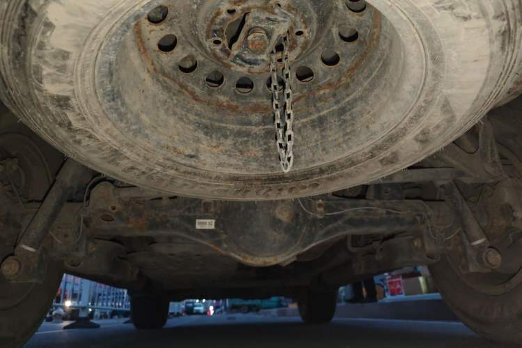 Used Toyota Fortuner 2016 2.7L Middle East Version Chassis Rear