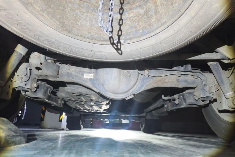 Used Toyota Fortuner 2016 2.7L Middle East Version Chassis Rear