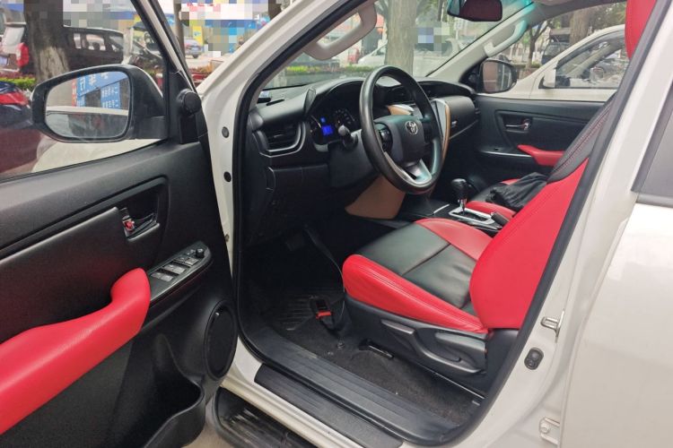 Used Toyota Fortuner 2016 2.7L Middle East Version Driver Seat