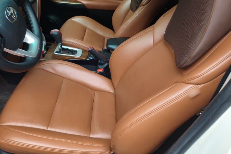 Used Toyota Fortuner 2016 2.7L Middle East Version Driver Seat