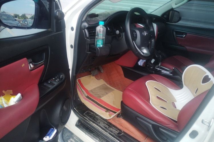 Used Toyota Fortuner 2016 2.7L Middle East Version Driver Seat