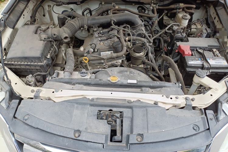 Used Toyota Fortuner 2016 2.7L Middle East Version Engine Bay
