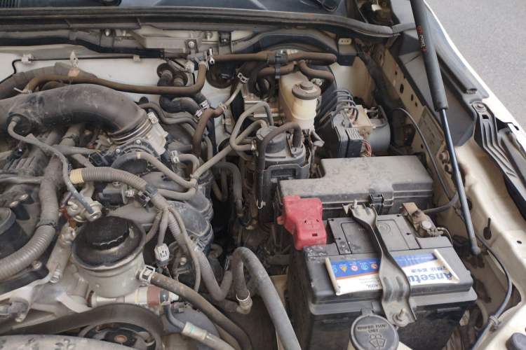 Used Toyota Fortuner 2016 2.7L Middle East Version Engine Bay Left