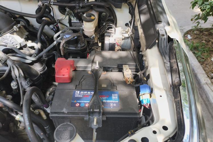 Used Toyota Fortuner 2016 2.7L Middle East Version Engine Bay Left