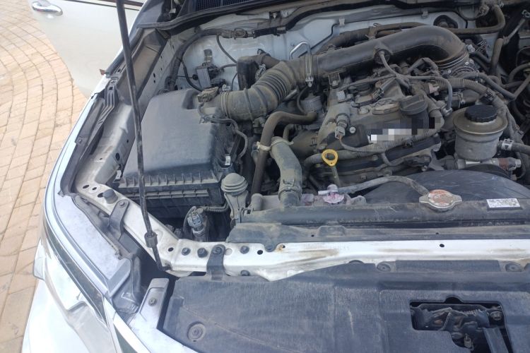 Used Toyota Fortuner 2016 2.7L Middle East Version Engine Bay Right