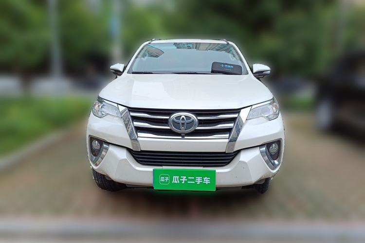 Used Toyota Fortuner 2016 2.7L Middle East Version Front