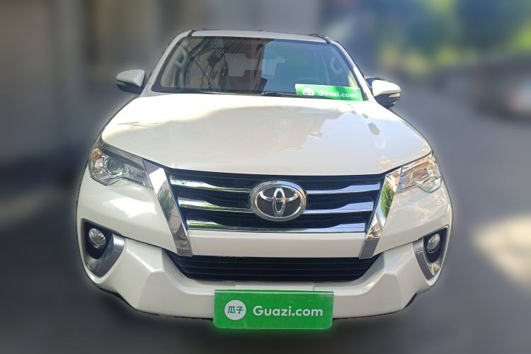Used Toyota Fortuner 2016 2.7L Middle East Version Front