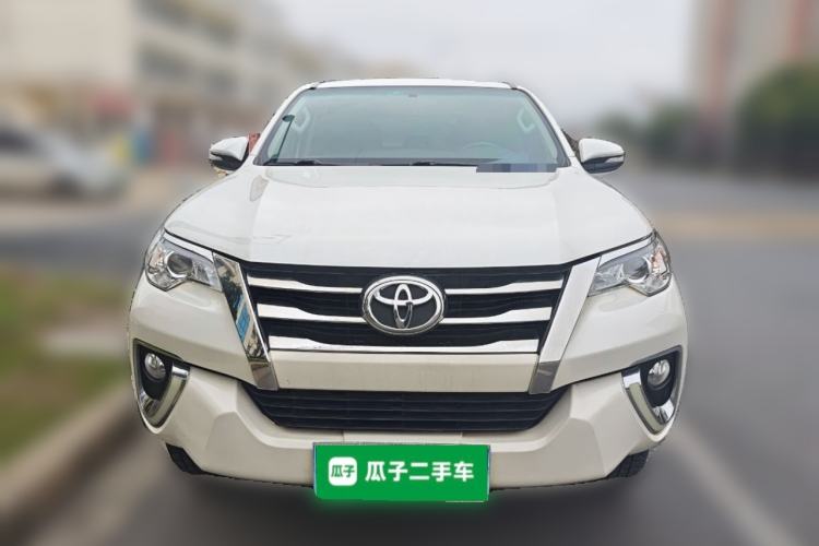 Used Toyota Fortuner 2016 2.7L Middle East Version Front