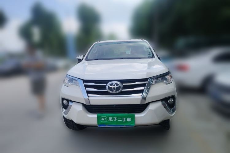 Used Toyota Fortuner 2016 2.7L Middle East Version Front