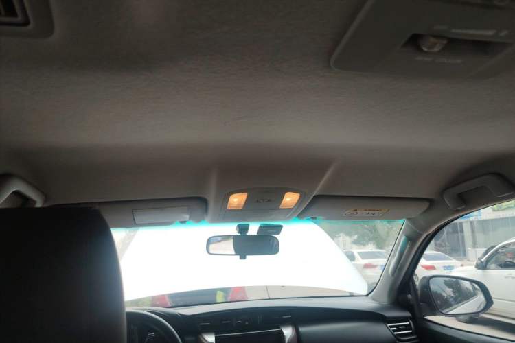 Used Toyota Fortuner 2016 2.7L Middle East Version Headliner