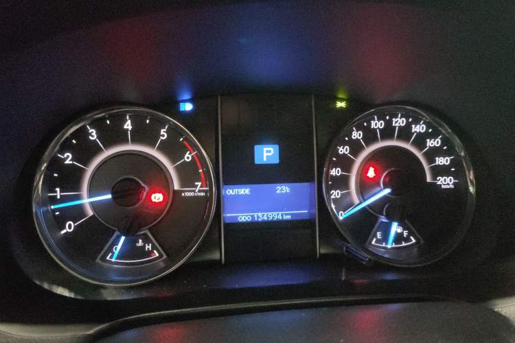 Used Toyota Fortuner 2016 2.7L Middle East Version Instrument Cluster