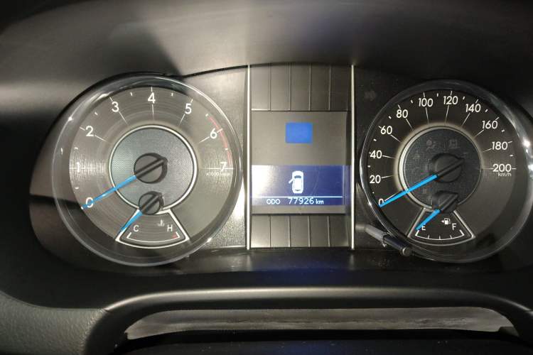 Used Toyota Fortuner 2016 2.7L Middle East Version Instrument Cluster