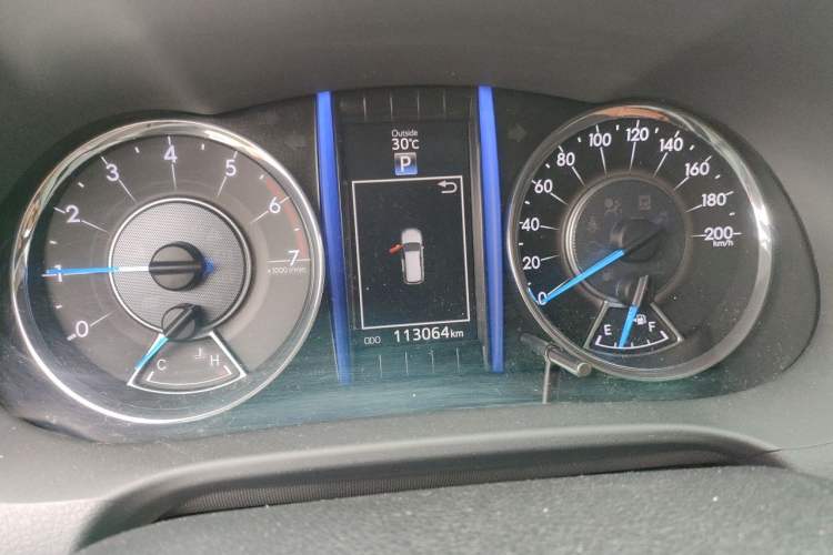 Used Toyota Fortuner 2016 2.7L Middle East Version Instrument Cluster
