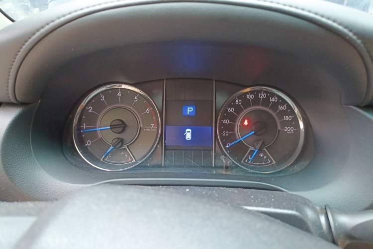 Used Toyota Fortuner 2016 2.7L Middle East Version Instrument Cluster