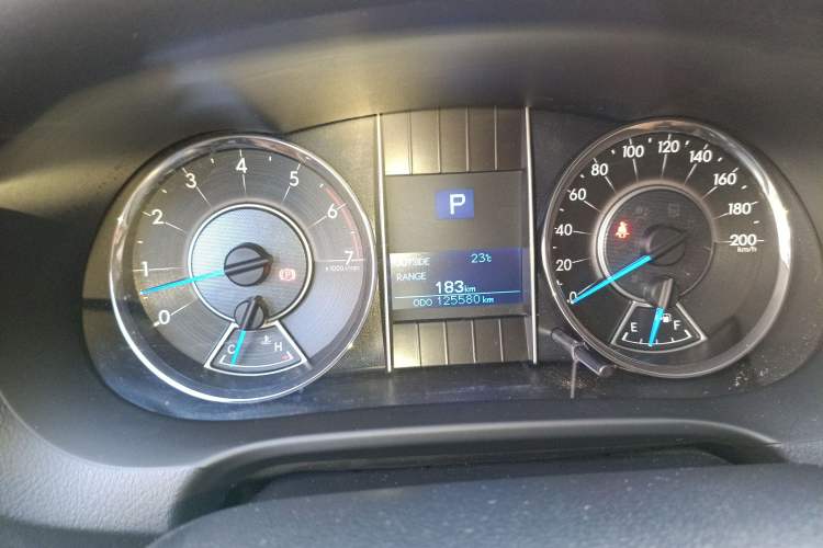 Used Toyota Fortuner 2016 2.7L Middle East Version Instrument Cluster