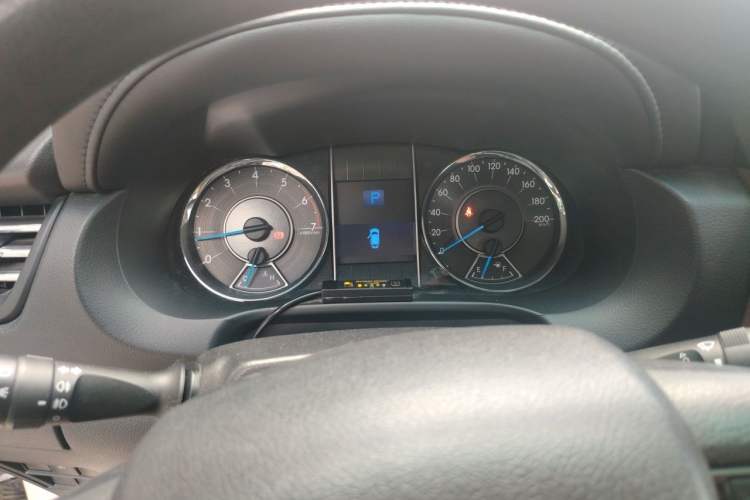 Used Toyota Fortuner 2016 2.7L Middle East Version Instrument Cluster